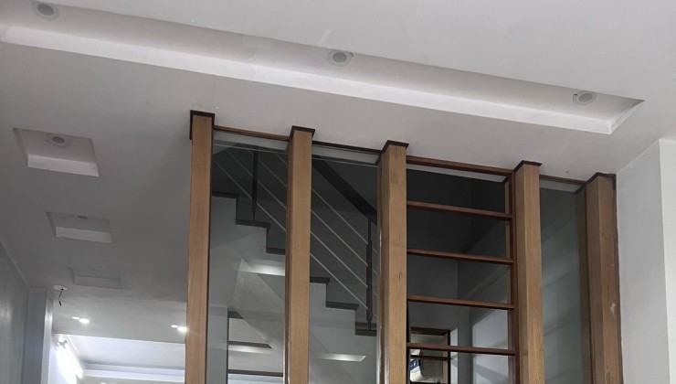 CHO THUÊ NHÀ NGUYÊN CĂN KĐT ĐẠI KIM, NGUYỄN CẢNH DỊ 4 TẦNG, 50M2, 18 TRIỆU